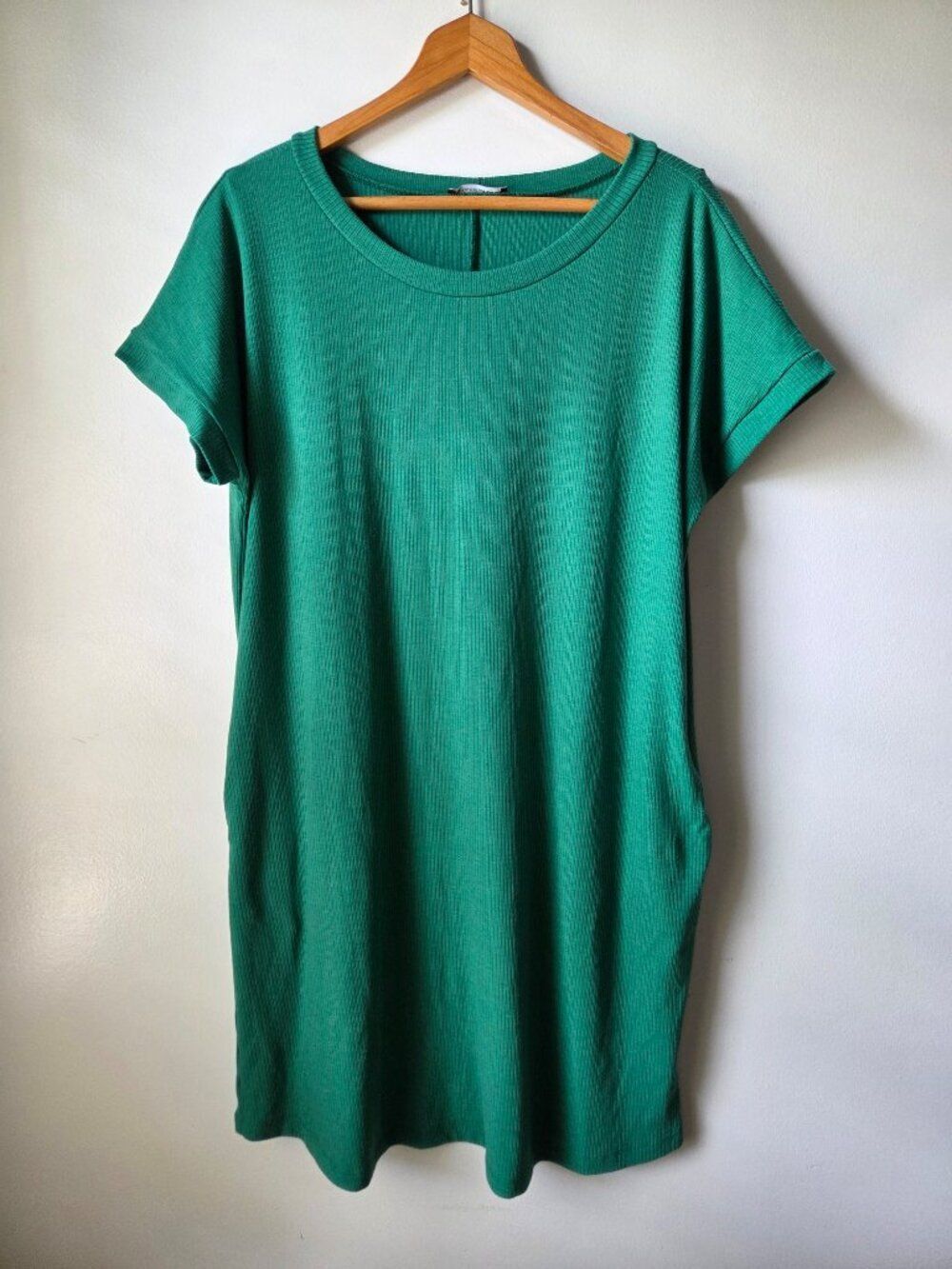 EUC STACCATO GREEN CAP SLEEVES RIBBED T SHIRT DRESS SHORT SZ L